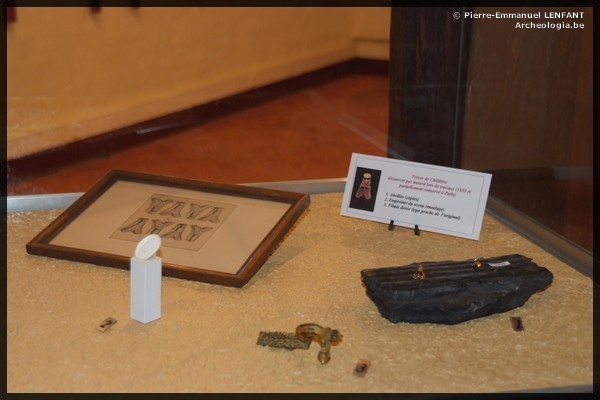 L&rsquo;ann&eacute;e 2011 marque le 1500&egrave;me anniversaire de la mort de Clovis, roi des Francs. La Cit&eacute; des Cinq Clochers ne pouvait demeurer en marge de cet &eacute;v&egrave;nement. A cette occasion, le Mus&eacute;e d'Arch&eacute;ologie organise une exposition consacr&eacute;e &agrave; Child&eacute;ric, roi des Francs et p&egrave;re de Clovis, mort en 481.