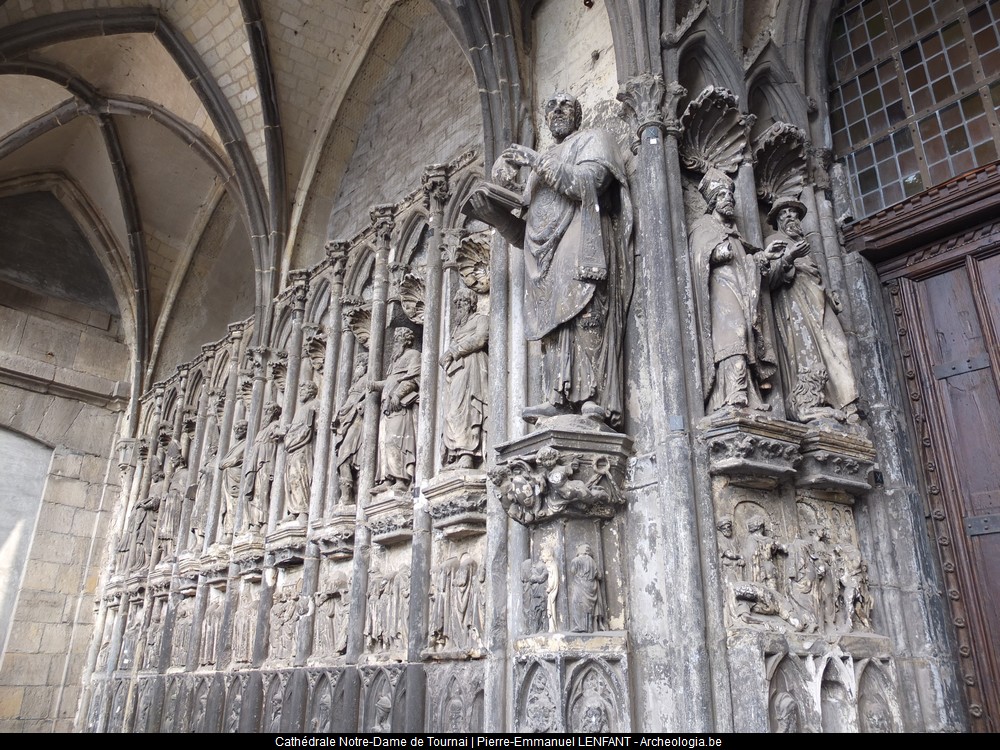 Cath&eacute;drale Notre-Dame de Tournai : un patrimoine class&eacute; Unesco en p&eacute;ril