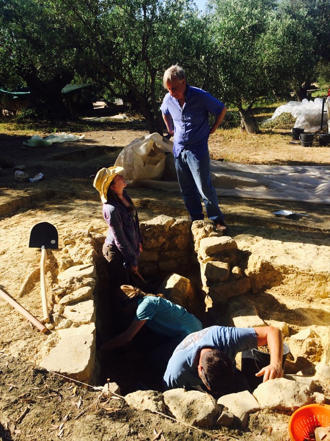 archaeologists - Sharon Stocker and Jack Davis - University of Cincinnati